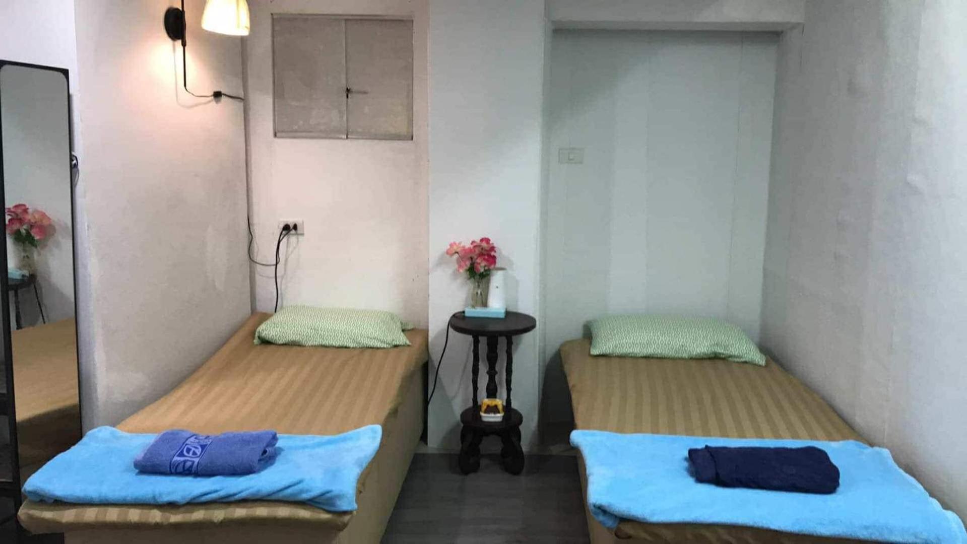 Baan1668 Hometel Near Chinatown One Bangkok Kültér fotó